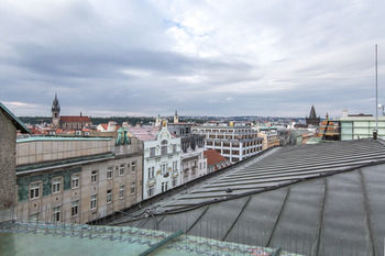 Hotel Merchants Crown Suites And Spa