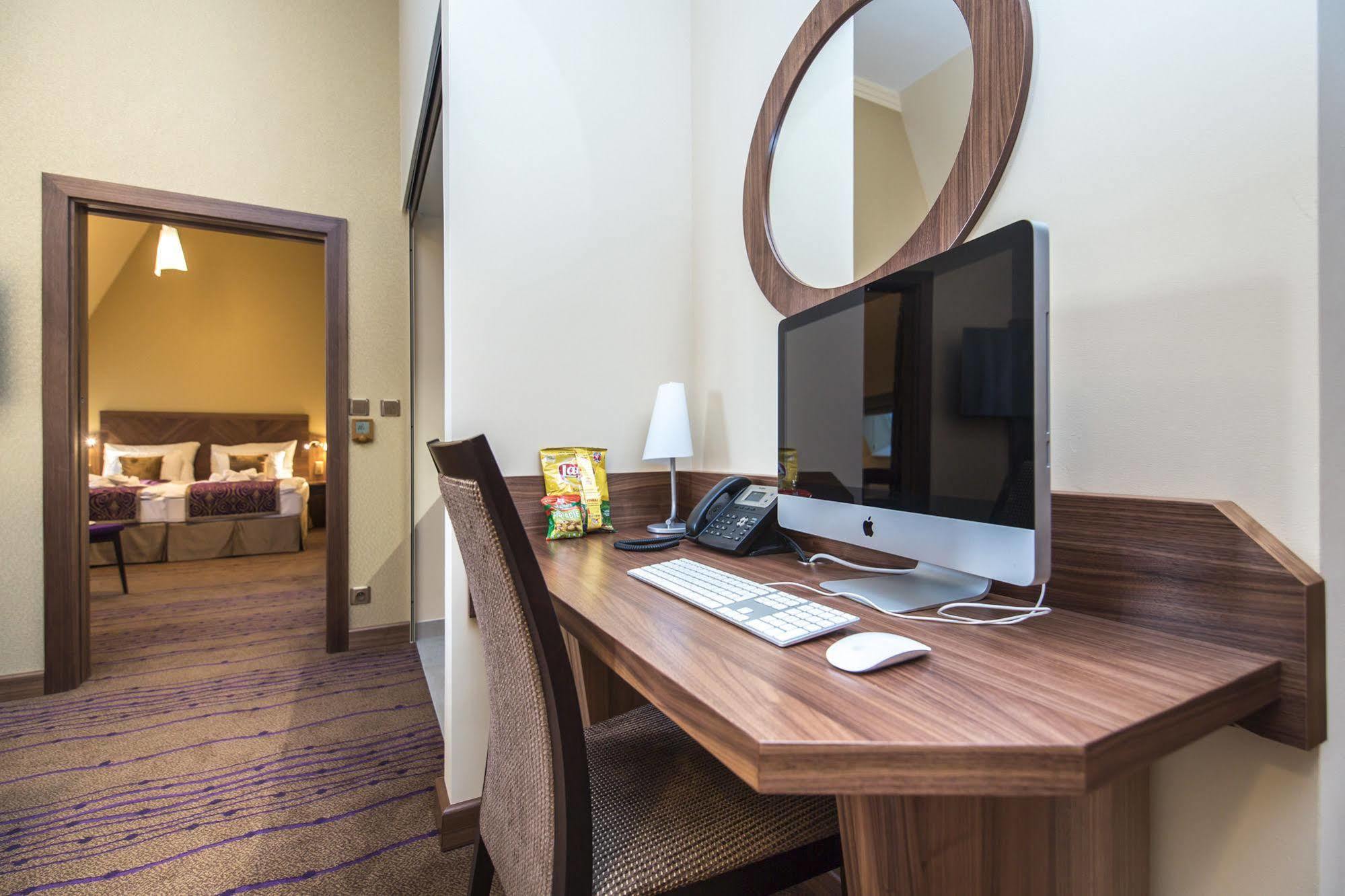Merchants Crown Suites And Spa 5*