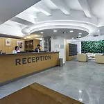 Merchants Crown Suites And Spa